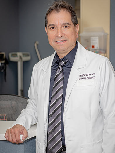 Dr Mario Ceja